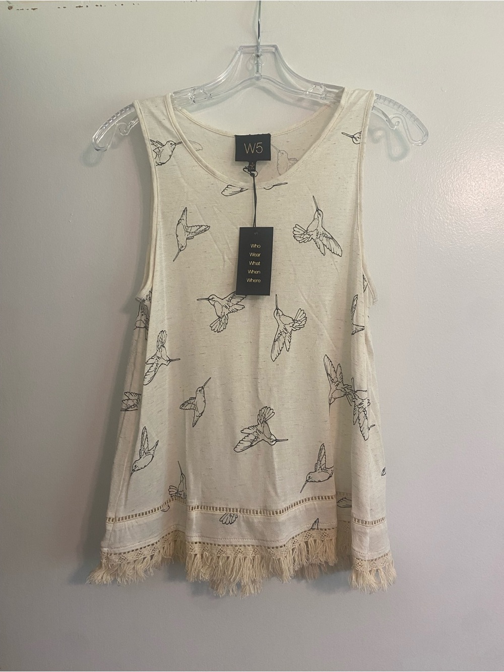 🖤 Free Shipping 🖤 W5 Hummingbird Print Sleeveless Tank Top- Size S